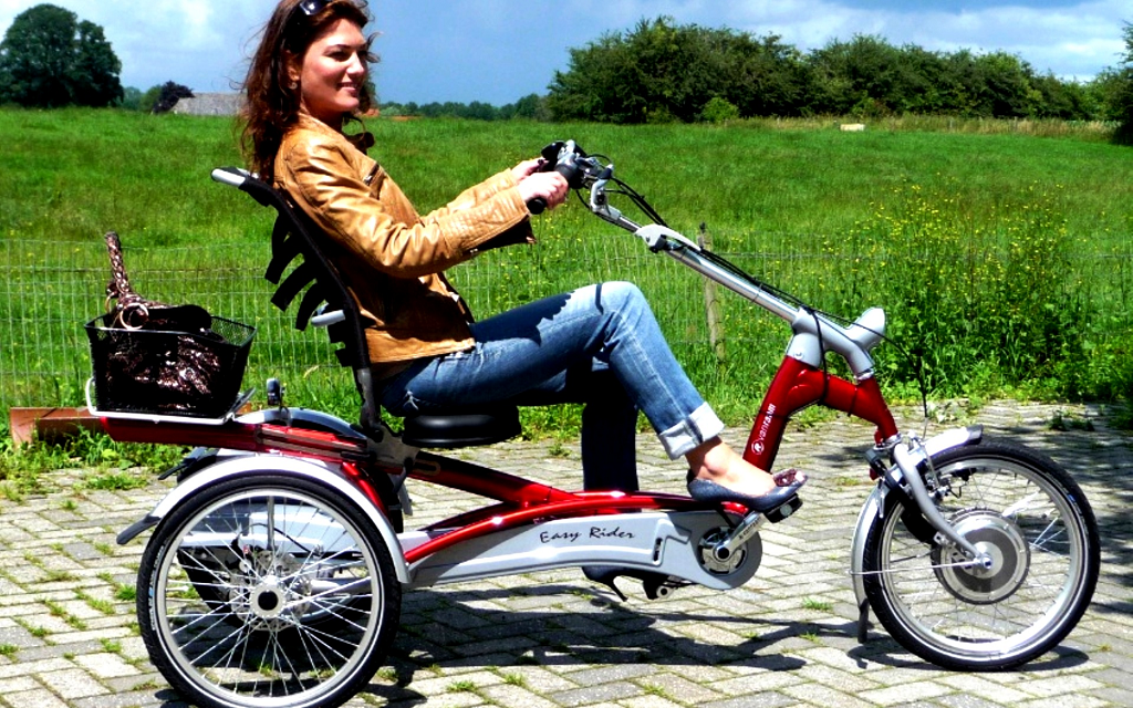 На фото – трехколесный велосипед для взрослых